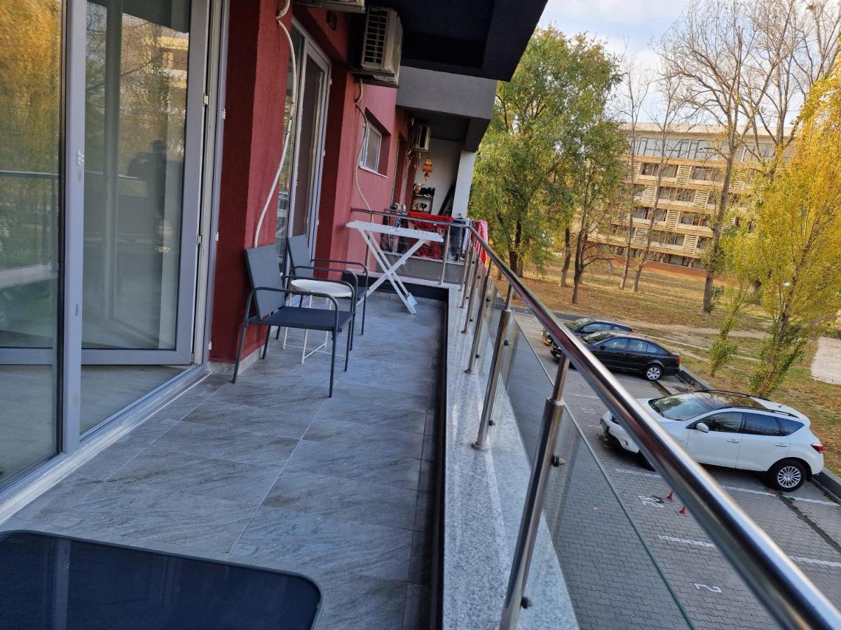 Yza Mamaia Corallia מראה חיצוני תמונה